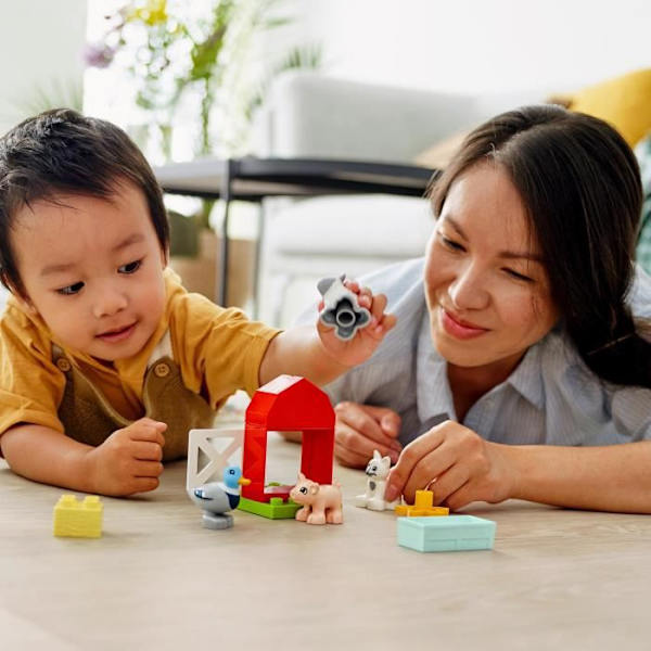 LEGO® 10949 DUPLO® Town Farm Eläinten lelu ankka-, sika- ja kissahahmoilla 2-vuotiaille ja sitä vanhemmille lapsille Grön