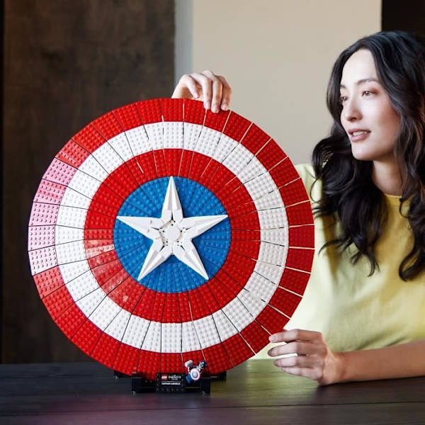 LEGO® Marvel 76262 Captain America's Shield, Avengers Model Kit för vuxna med Thor's Hammer Flerfärgad
