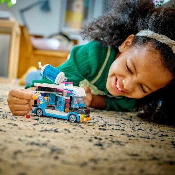LEGO® City 60384 Penguin's Granite Truck Leksaksbil, 5 år, med minifigurer Flerfärgad