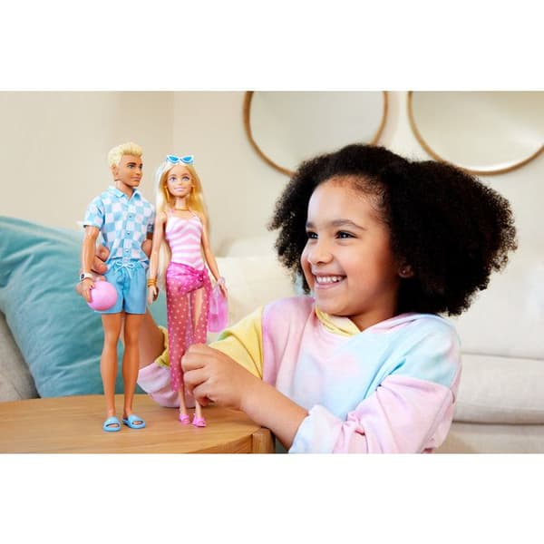 Barbie®-Ken® Beach-Blonde Doll uimashortsit ja rantatarvikkeet HPL74