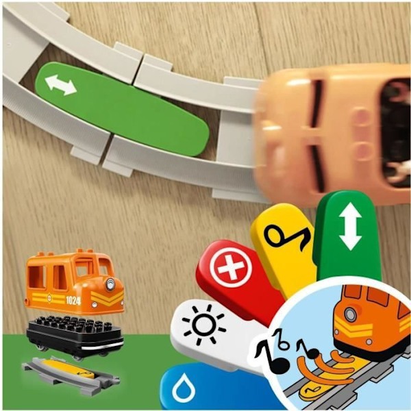 LEGO® 10875 DUPLO Godstog med lyd og lys - Byggespil for børn 2-5 år