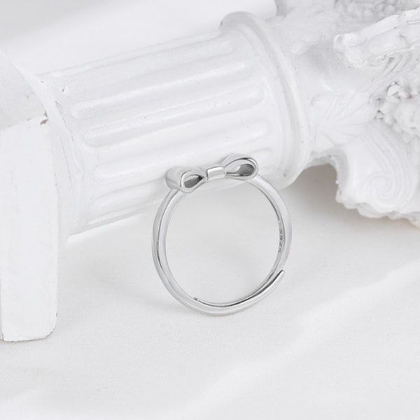 Enkelt rosettmönster Ring Silver Fin Ring Personlighet Mode Re