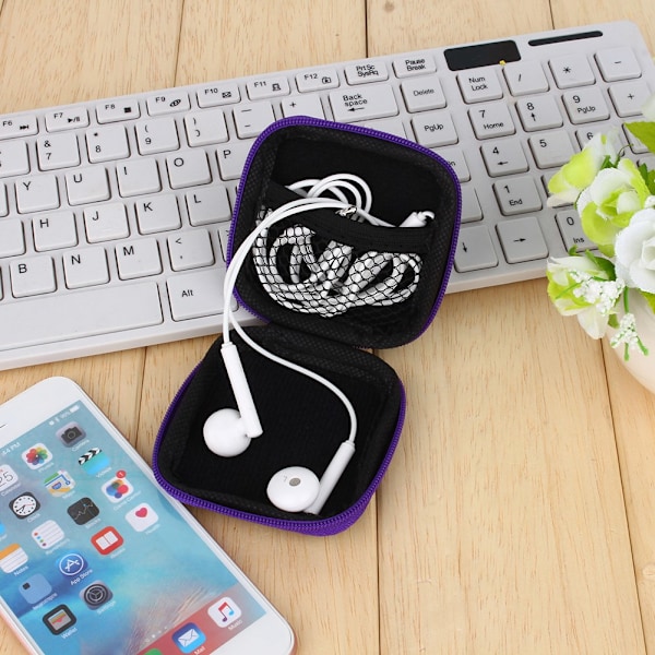 Hård förvaringsväska för nyckelring, hörlurar, kablar och USB-datakablar Purple