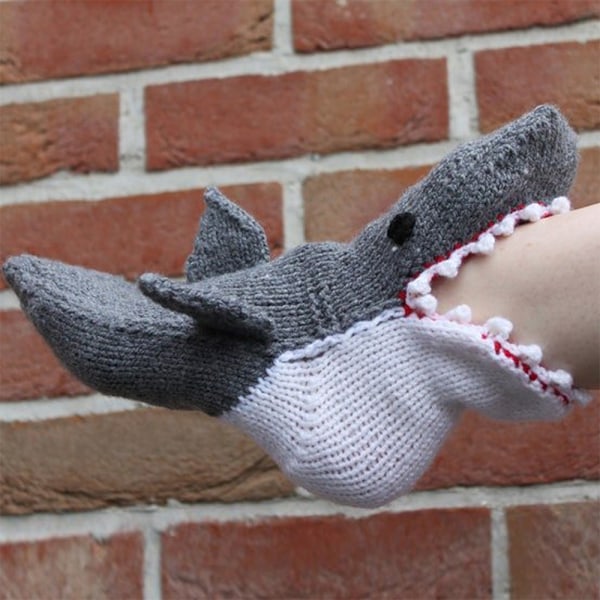 Strikkede hjemmesokker Vintertykke sokker Søde julesokker shark