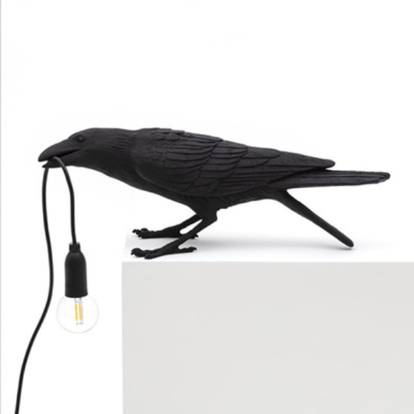 Seletti Bird Modern Italian Vegglampe Black White Resin Light A black sitting