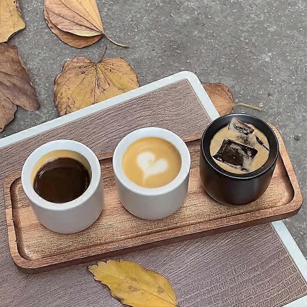Hvite tykke keramiske kaffekrus (sett med to)