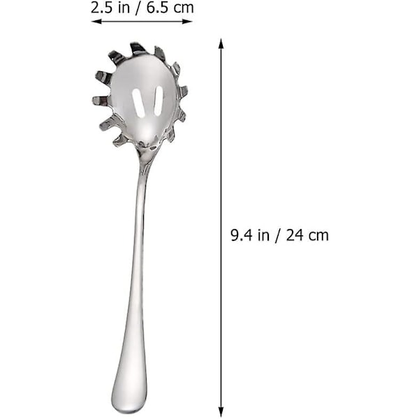 Ruostumattomasta teräksestä valmistettu hopeinen pastalusikka