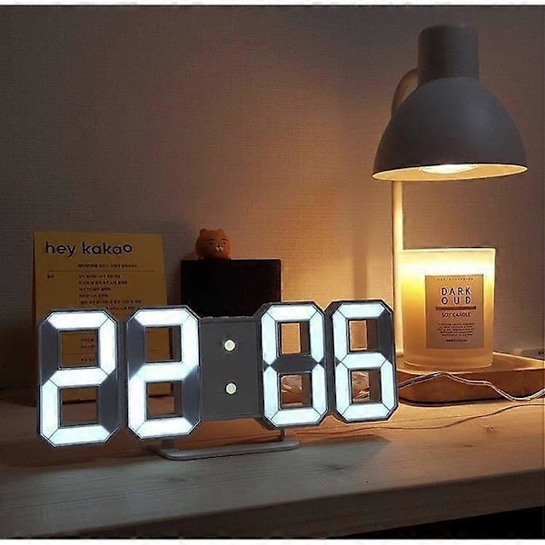 LED Digital Väggklocka 3D Liten Väckarklocka Heminredning Tyst Dimbar Tidsminne 12/24 Datum Temperaturvisning Fjärrkontroll Nattlampa Kontor