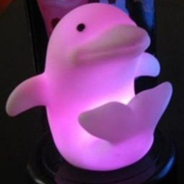Søt Delfin 7 Fargeskiftende LED Nattlys Dekor Nattlampe for Barn Gave til Barn