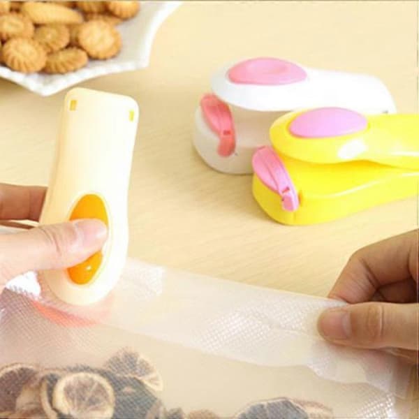 2 st Bärbar Hem Plastpåse Förseglare Rese Handhållen Förseglare Plastförseglingsmaskin Mini Förseglare C