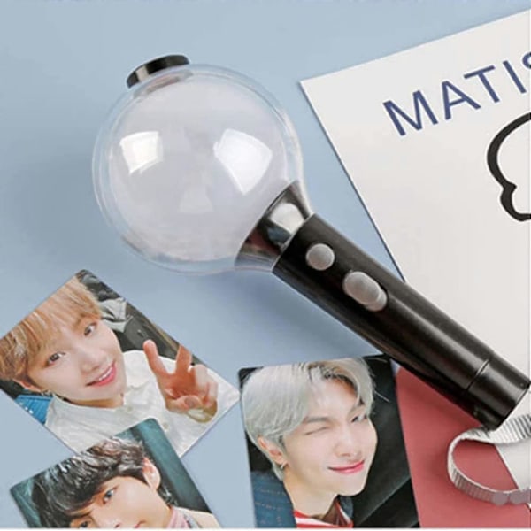 SZCZW BTS Army Bomb Lightstick Ver 4 Map of The Soul 7 Special Edition - Tilpas farven efter koncert og lys Bluetooth-forbindelsesapp (inklusive