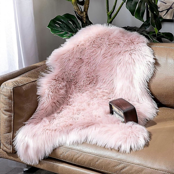 Fuskpälsmatta, fårskinn, fluffig matta, mjuk ullmatta för sovrum soffa golv, 60 x 90 cm, oregelbunden form, rosa