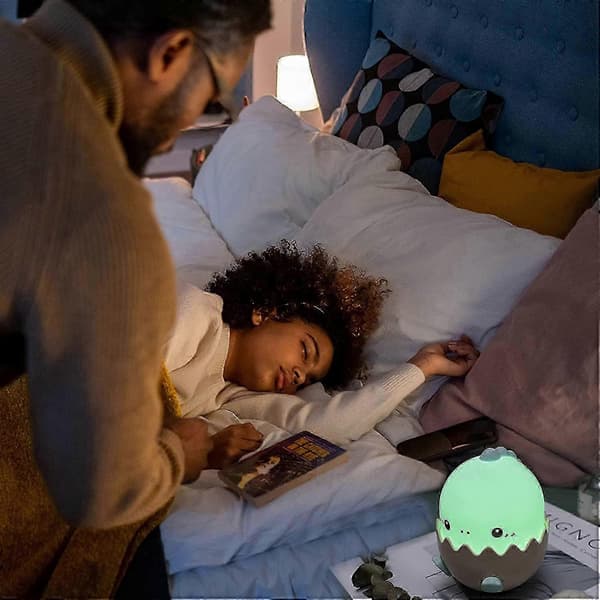 LED natlampe til børn, baby natlampe, silikone LED natlampe med 3 intensiteter 6 farver USB