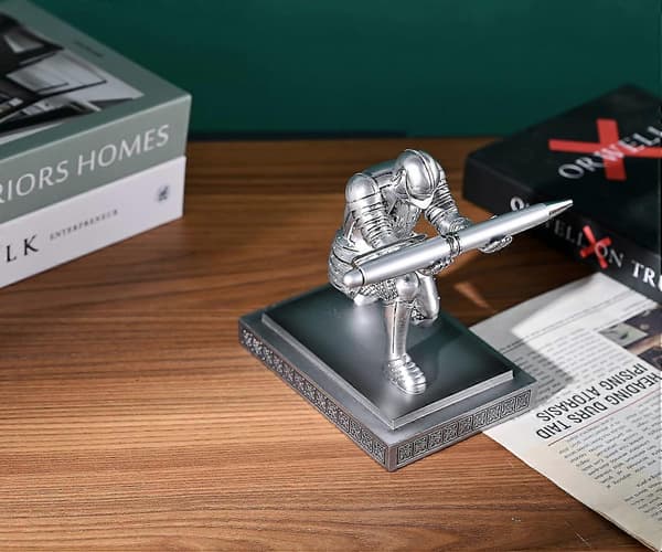Ridder Resin Penholder med Nyhedspen til Kontor og Hjem, Sølv