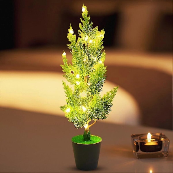 Bordlampe til Rumindretning, Kreativ Pottet Planteform, Naturlig Stil Lampe til Natlys, Simulerede Grønne Planter Natlys Gaver (Cypress)