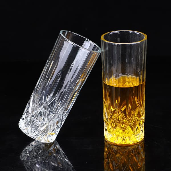 Cocktaililasit, 6 kpl:n setti; olutlasit; tölkkilasit; vesilasit; jääkahvilasit