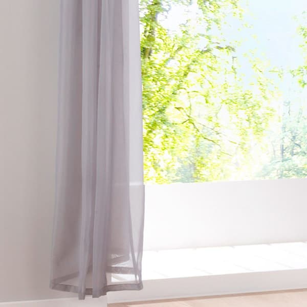 Ensfarvede voilegardiner, lys grå, 140 cm x 300 cm