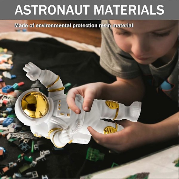 Guld Astronaut Figur Rymdtema Sovrumsinredning Hantverkspresent 15 cm hög