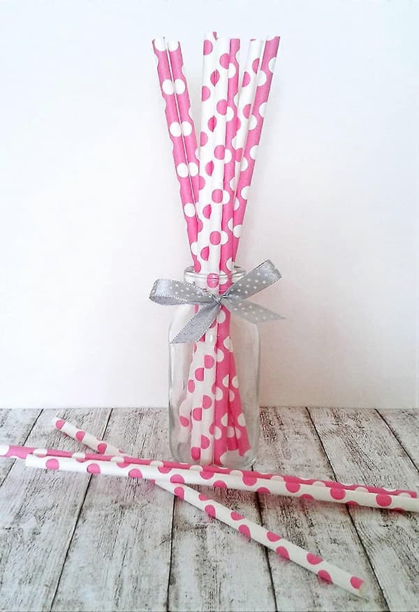 Rose Vif Party - 50265 - Duk - Plastprickar - 137cm x 183cm -