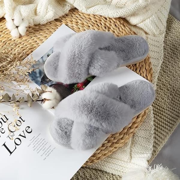 Fuzzy hjemmesko til damer, komfortable krydsbånd, hjemmesko med memory foam, åben tå, indendørs gaver til damer Grey 42-43