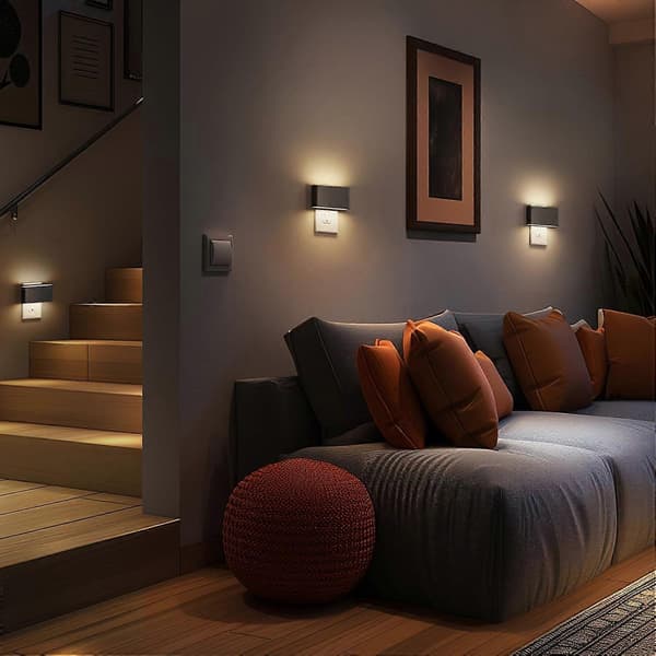 Väggmonterad nattlampa, 2-pack, LED-nattlampa med skymningssensor