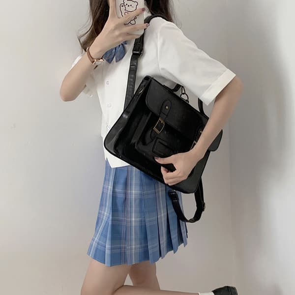 Wednesday Cosplay Anime Bag Ryggsäck Retro Handväskor PU Läder Black