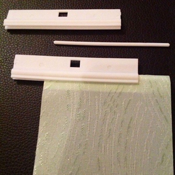 Sommarrea Vertikala Persiennhängare 5\" (127mm) Ersättnings Vita Hängare för Lamellgardiner DIY Justerbara Vertikala Persienntillbehör 20-pack.