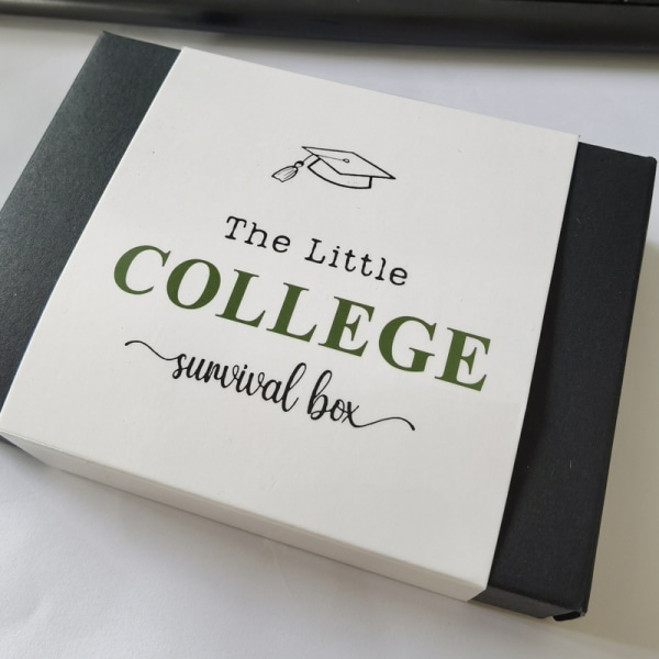 Henkilökohtainen korkeakoululahjakorttikirja - täydellinen valmistujaislahja lukiolaisille | Kassakotelo ja hoitopaketti yhdessä green