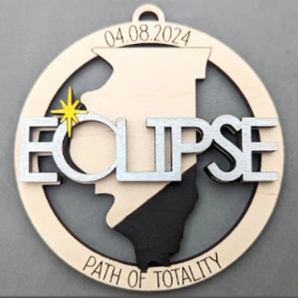 2024 Solar Eclipse Ornament: Treminne med Path of Totality States - Perfekt suvenir for Eclipse Party, inkluderer 12 stater 6