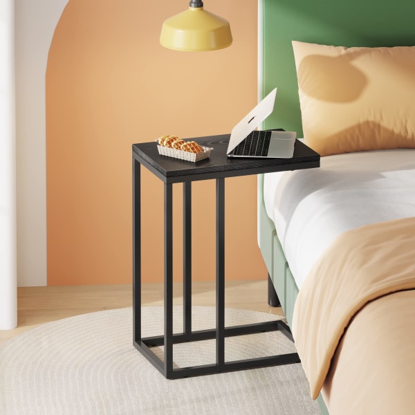 Elävä sivupöytä, metallirunkoinen kannettava kannettava tietokone/sohvapöytä, C-muotoinen pöytä verkkohyllyllä ja lehtisäilytys; Täydellinen sänkyihin Relief Black