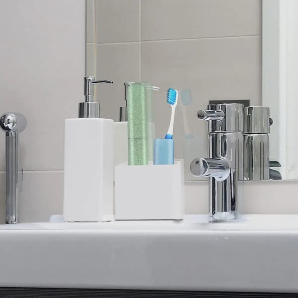 Resetandborstskydd 4-pack Travel Toothbrush Caps