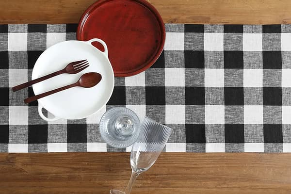33×180cm Punamusta-valkoinen ruudullinen pöytälippu 1 pcs