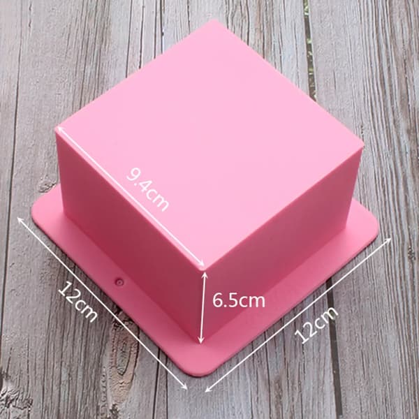 Firkantet silikonkakeform 1 stk 9x9x6,5 cm Hurtigspenne Rosa Brød Ostekake