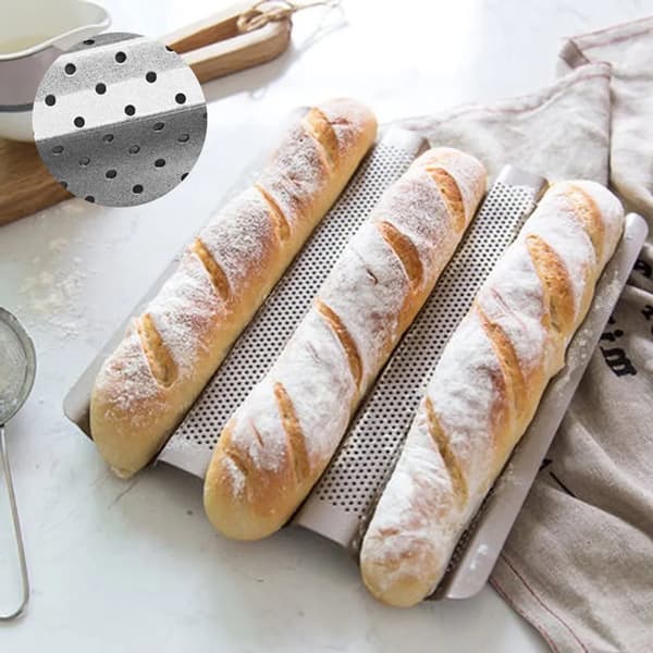 Baguettebageform til 3 brød 38,5x24,5x7,3cm Non-stick Perforeret Varmeledning Sort