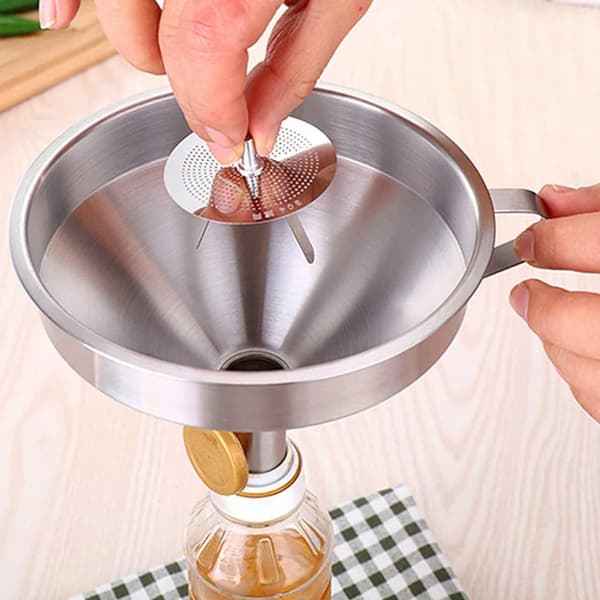 15 cm trakt i rustfritt stål med håndtak 5.9 Inch Stainless