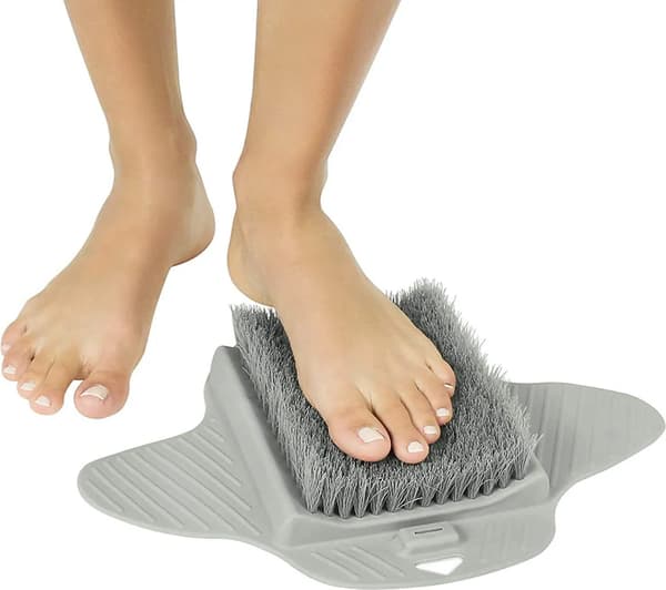 Fodbadsbørste med sugekop, dobbelt børste, hård hud massage, ophængshul, grå