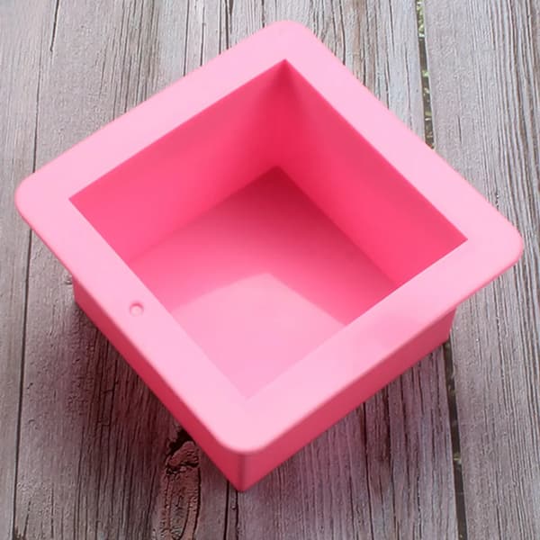 Firkantet silikonkakeform 1 stk 9x9x6,5 cm Hurtigspenne Rosa Brød Ostekake