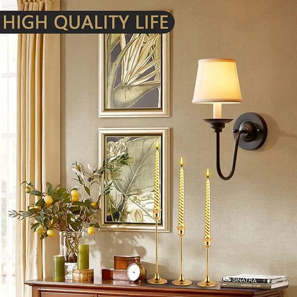 3-delt konisk lysestake Taper Candle Holders