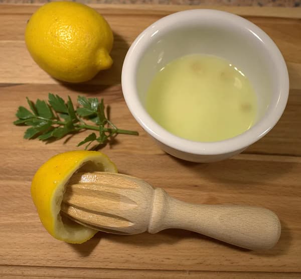 Citronpresser i asketræ, 15 cm, til citrusfrugter, ubehandlet
