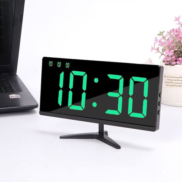 LED Spegel Digital Väckarklocka 4 Ljusstyrka Temp Datum USB Snooze Grönt Ljus 16.2x7.5cm 1 Set