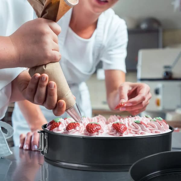 Rund kakform, springformset med miniugnsvantar i silikon, läckagesäker kakform med platt botten, non-stick-beläggning
