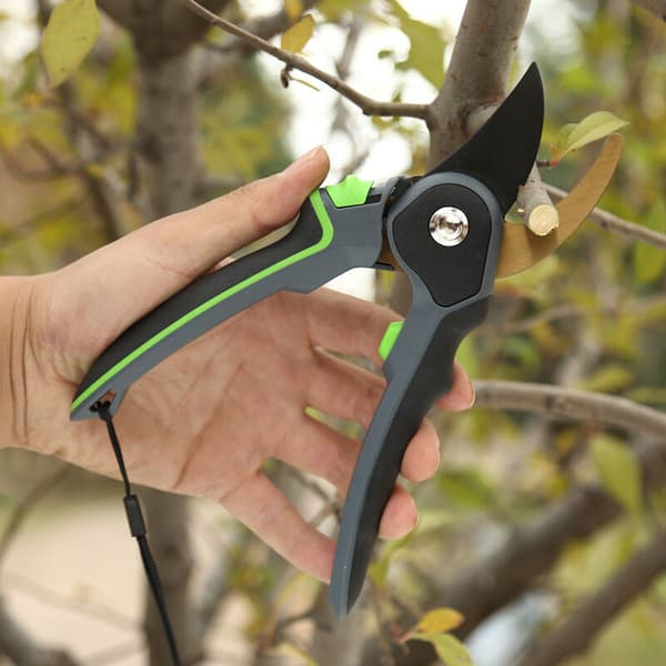 Tee Blomgrenssax SK5 Stål Saftspår Ergonomiskt Grepp Grön 1 st