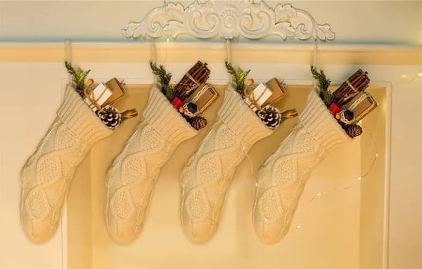 Julstrumpor 4-pack 35,6 cm Stickat Mönster Elfenbensvit Jul Heminredning