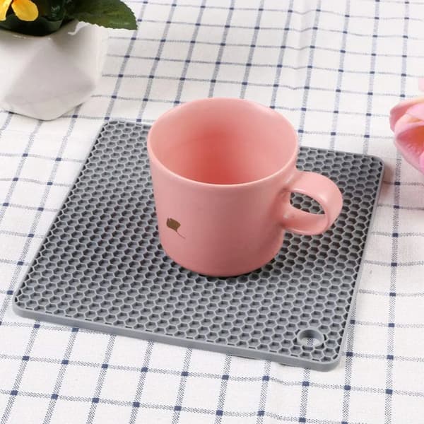 Varmebestandig silikonmatte, multifunksjonell bikakemønster, grå, 4-pakning
