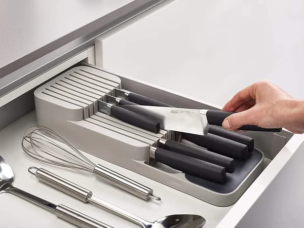 Flat bambus skuff knivholder grå
