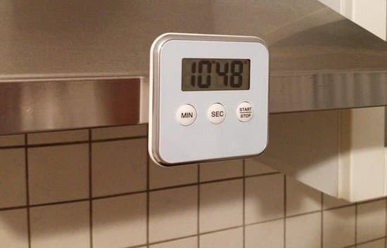 Magnetisk digital kjøkkentimer med stativ, hvit