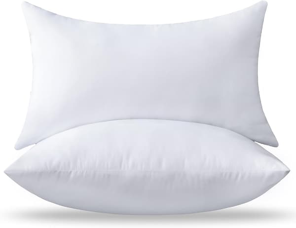 Sett med 2 hvite putefyll på 30 x 50 cm for sofa og pynteputer Set of 2