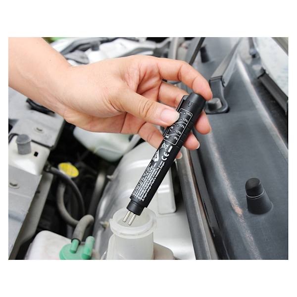 Brake Fluid Tester - Measures moisture content in brake fluid