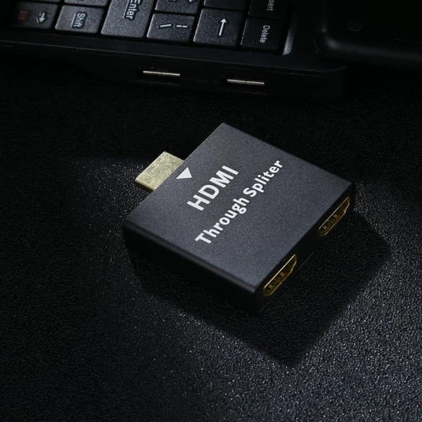 HDMI-splitter med 1 inngang og 2 utganger for samtidig bildevisning