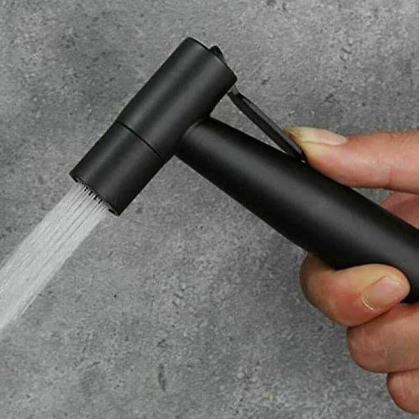 Sort håndholdt toiletsprøjte i rustfrit stål sæt med slange til bruser Sprayvæg eller toilet
